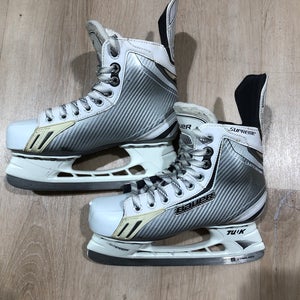 Used Senior Bauer Supreme One.6 Hockey Skates (Regular) - Size: 5.5