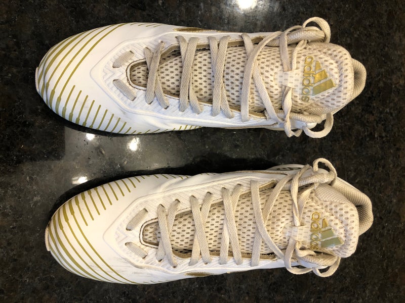 Men’s Adidas Size 8 football lacrosse cleats white