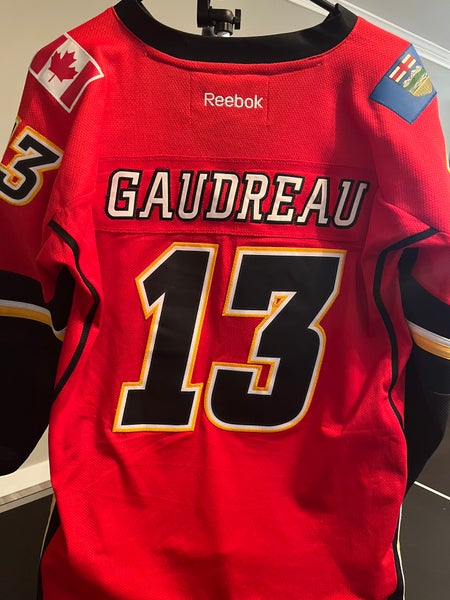 Calgary Flames Youth L/XL Johnny Gaudreau Jersey