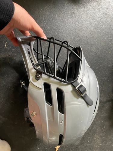 Player's Cascade CPV-R Helmet