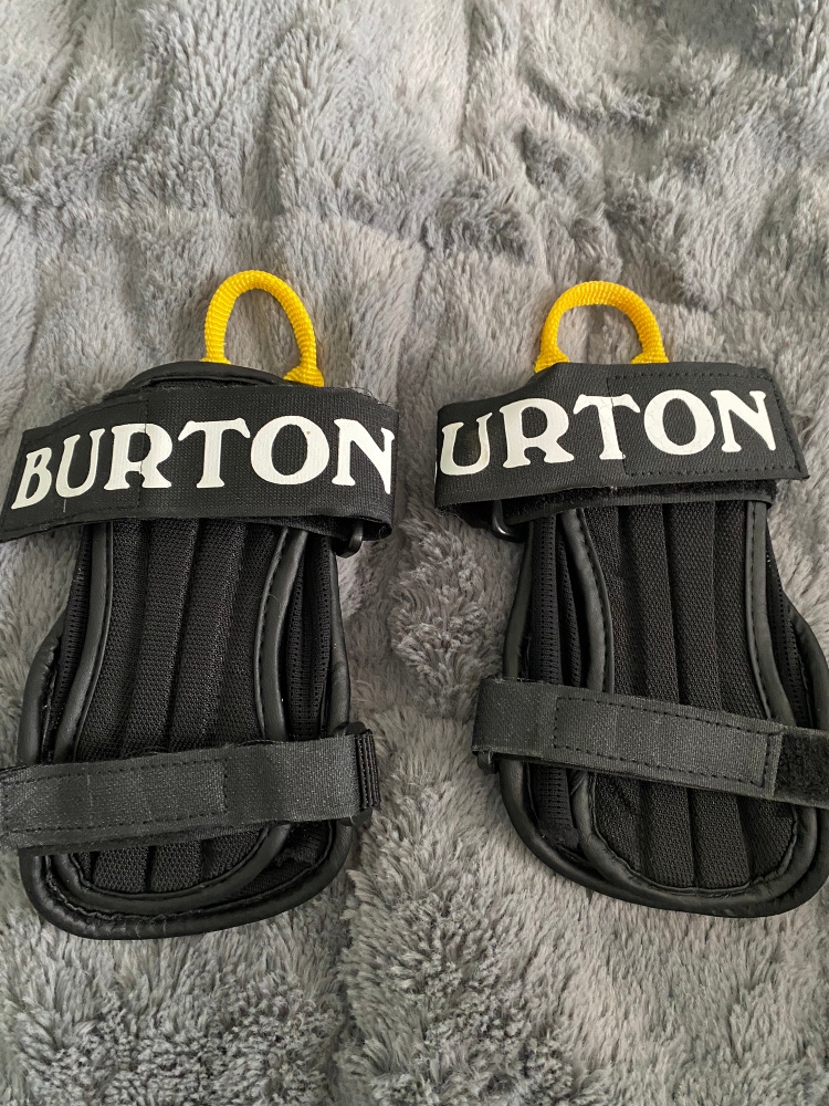 Burton Adult Size Large Wrist Guards