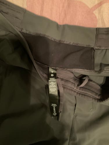 Gray Used Medium Men's Lululemon Pants
