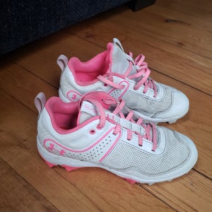 Pink Used Kid's Under Armour Low Top Glyde