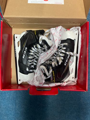 New CCM Size 6 Tacks 9080 Hockey Goalie Skates