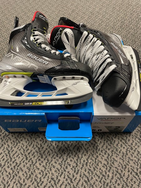 Bauer Hyperlite Size 5 Fit 2 skate