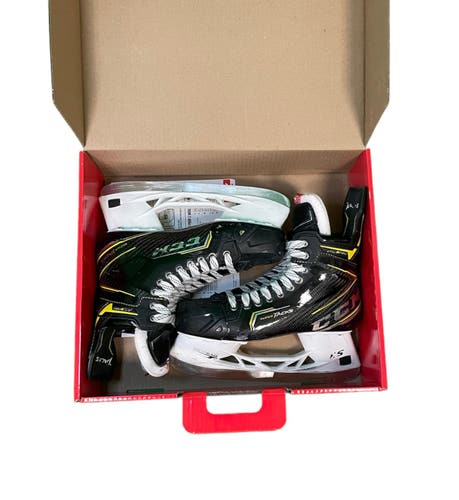 CCM Super Tacks AS3 Pro, Hockey Skates, Size: 8.25, Width: Regular, Pro Stock