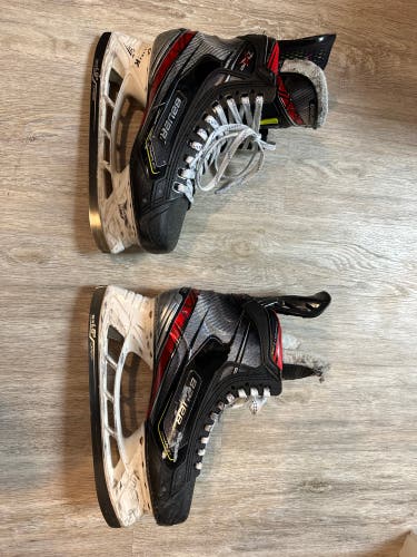 Used Bauer Regular Width  Size 8 Vapor 2X Pro Hockey Skates