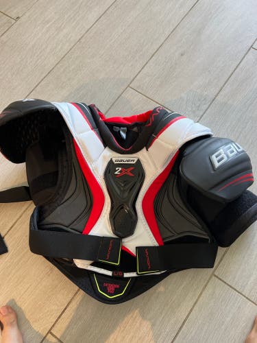 Senior Large Bauer  Vapor 2X Shoulder Pads