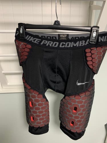 Adult Medium Nike nike pro combat