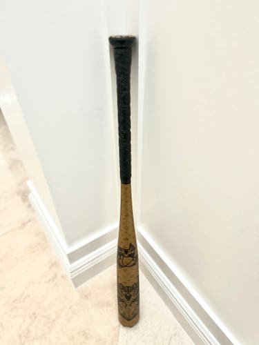 2023 DeMarini BBCOR Gold Voodoo Bat (-3) 28 oz 31"