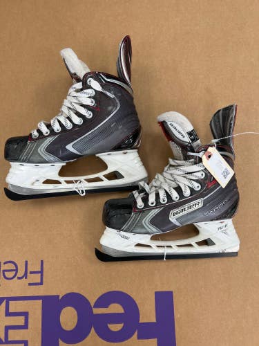 Junior Used Bauer Vapor X90 Hockey Skates EE (Extra Wide) 4.0