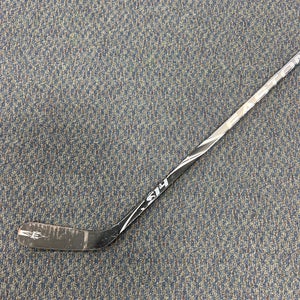 Used Easton Right Hockey Stick P7
