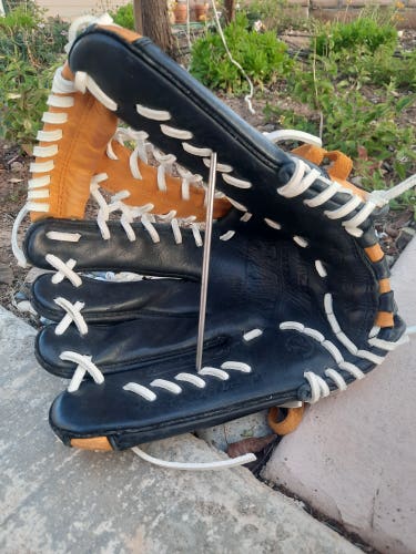 Used Mizuno Left Hand Throw Outfield MVP Prime Baseball Glove 12.5"