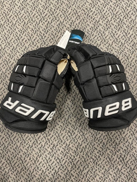 Bauer Black 15” Pro series gloves
