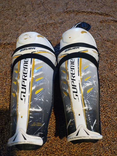 Supreme TotalOne NXG Shin Pads Youth