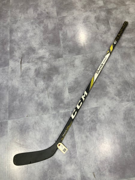 Used CCM Tacks 6092 Right Hockey Stick