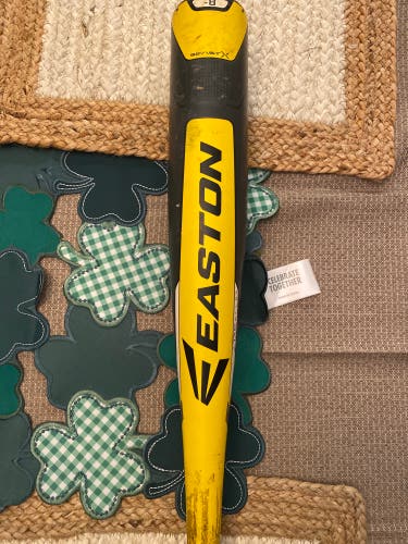 Alloy (-8) 22 oz 30" Beast X Bat