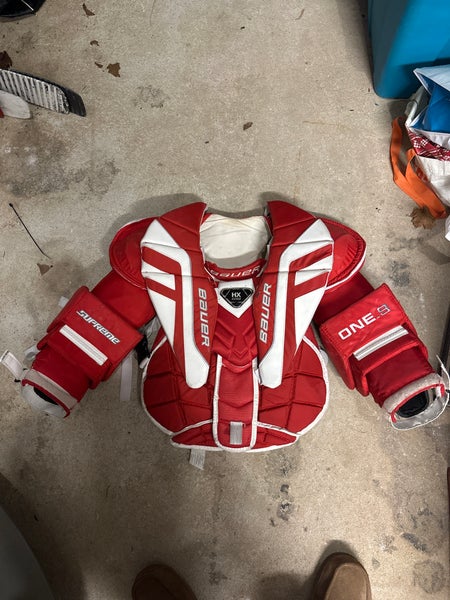 Bauer supreme one 9 chest protector