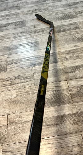 New! 70 Flex Left Hand P29 Super Tacks AS-V PRO Hockey Stick