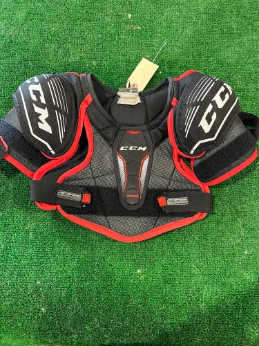 Used Junior Small CCM Jetspeed Edge Shoulder Pads