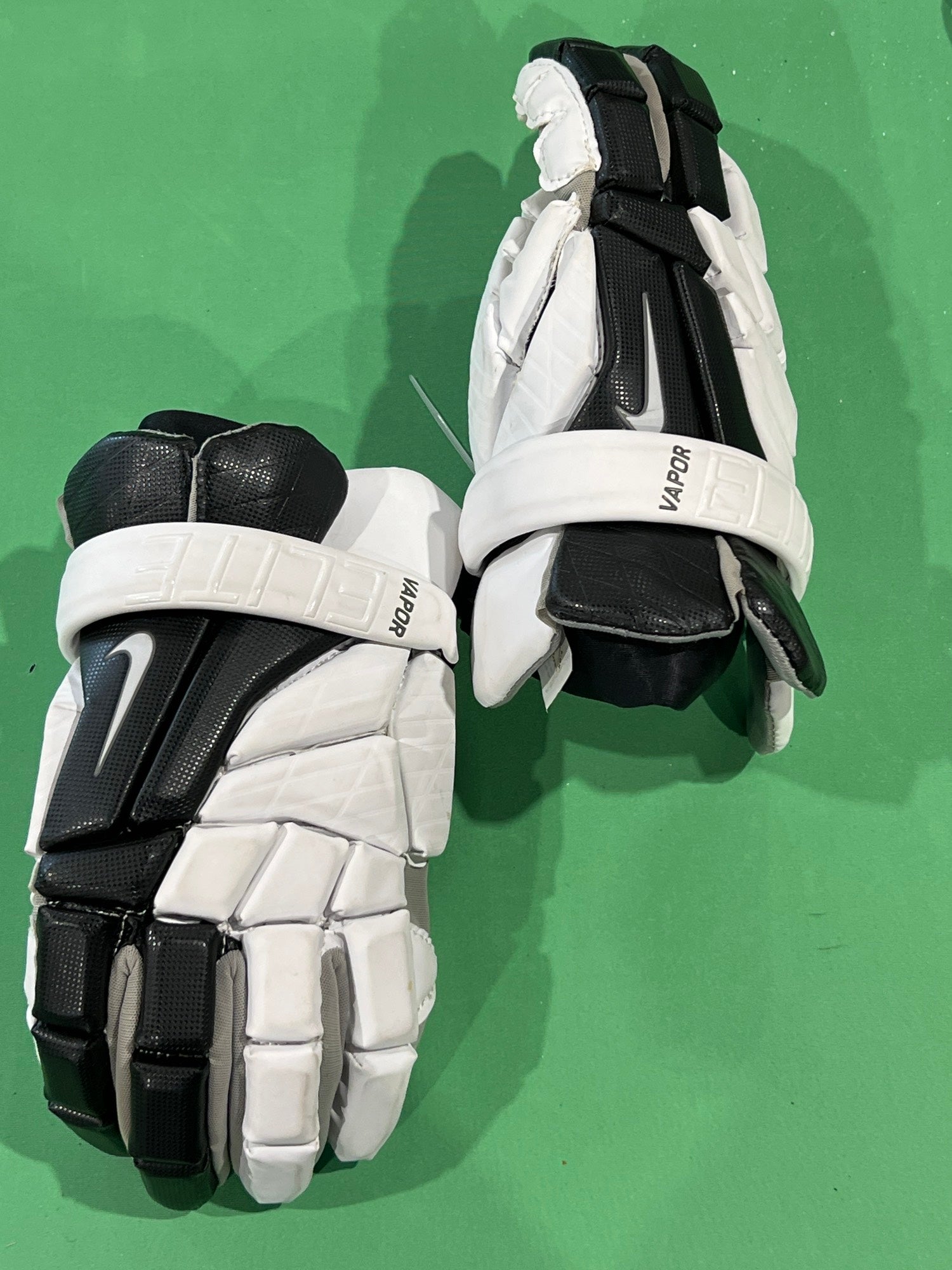 Nike Vapor Elite Lacrosse Gloves