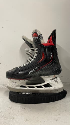 Bauer Vapor 3x Pro Size 7 Hockey Skates