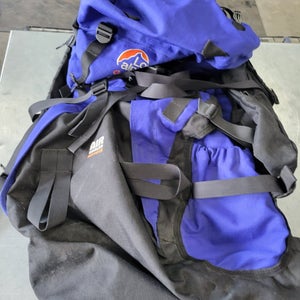 Used Lowe Alpine Aps 3 Backpack Camping And Climbing Backpacks