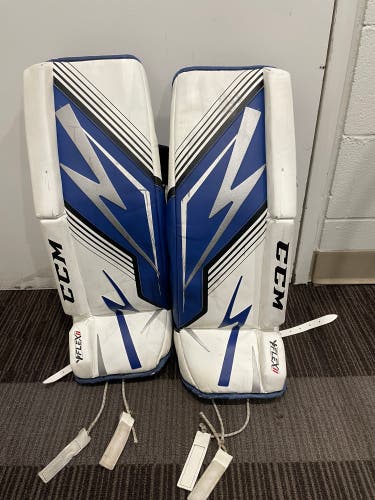 26" CCM  Y Flex Goalie Leg Pads