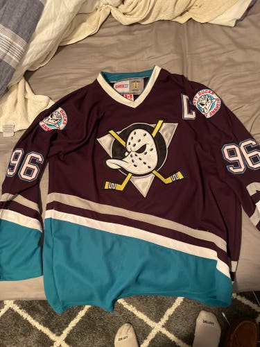 Mighty Ducks Conway Jersey