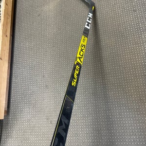 Intermediate Left Hand P88  Super Tacks AS2 Pro Hockey Stick