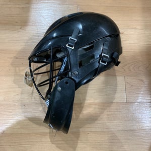 Used Goalie Cascade Cs Helmet
