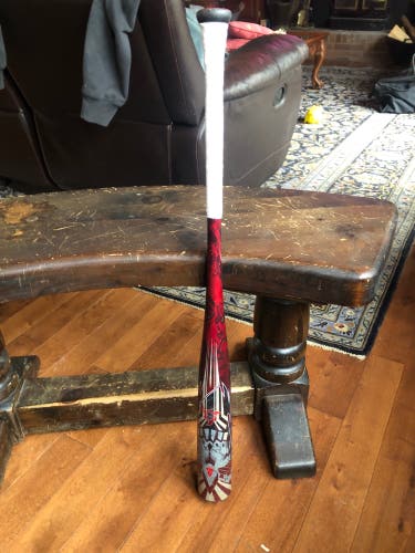 Demarini Voodoo One 33/30