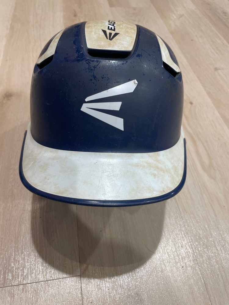 Used Easton Batting Helmet (6 3/8 - 7 1/4)
