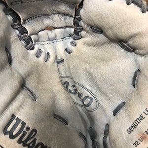Used Wilson A360 Right Hand Throw Catcher's Glove 32.5"