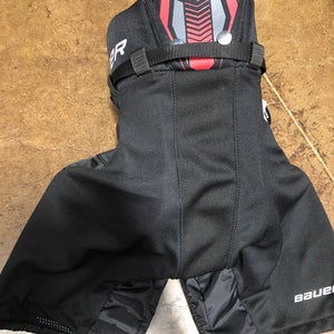 New Youth Small Bauer Hockey Pants
