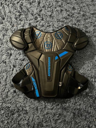 Warrior Evo Lacrosse Shoulder Pads