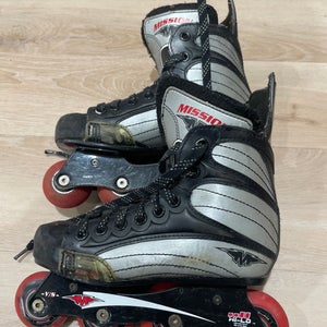 Used Mission Roller Skates (Regular) - Size: 1.0