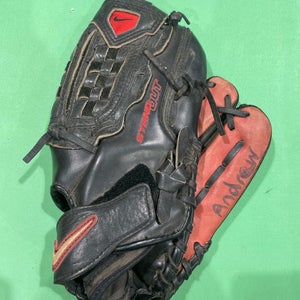 Used Nike Right-Hand Throw Infield Baseball Glove (11")