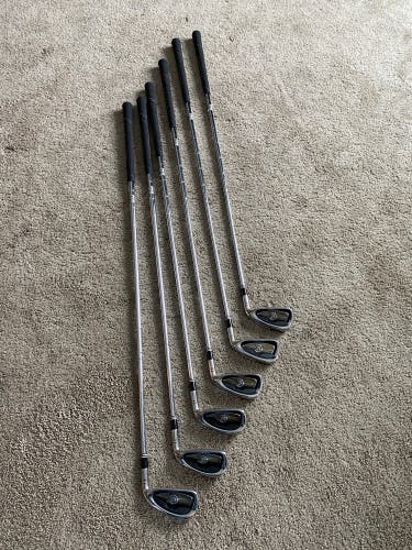 Cleveland Cg Black Gold Iron Set