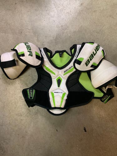 Bauer supreme one elite shoulder pads jr L