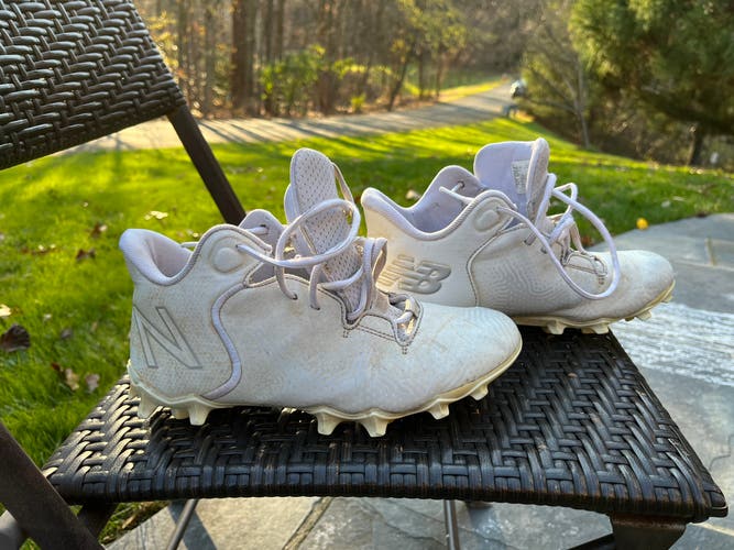 White Youth Size 6.0 (Women's 7.0) New Balance Freeze LX