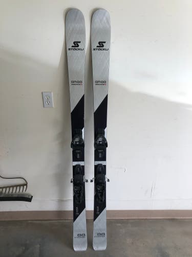 Stockli Stormrider 88 Skis With Salomon Bindings 175cm