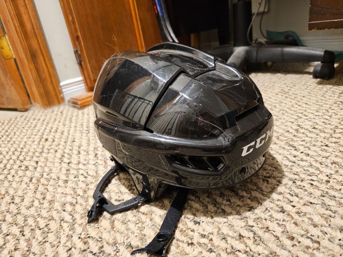 New Large CCM FL500 Helmet