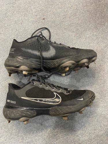 Nike Baseball Cleats