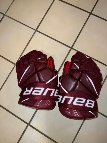 Used Bauer Vapor X2.9 Gloves 13"