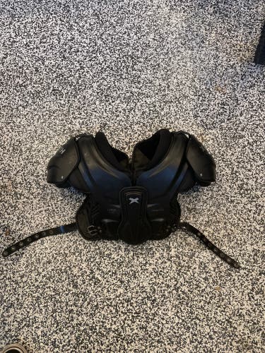 Used Large Xenith Velocity 2 Shoulder Pads