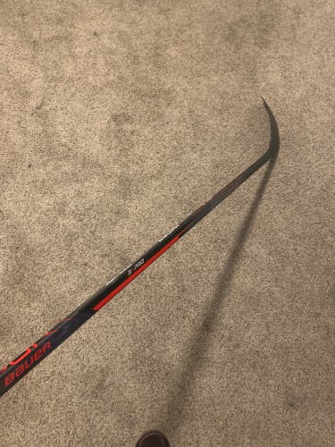 Bauer Vapor 3X Pro Senior RH P92M 70 Flex Hockey Stick