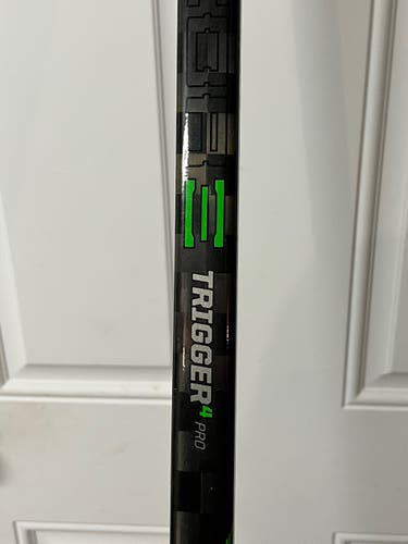 Senior Right Handed P28 Pro Stock RibCor Trigger 4 Pro Hockey Stick