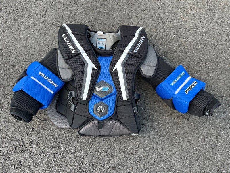 Used Large Vaughn Velocity V9 Pro Goalie Chest Protector