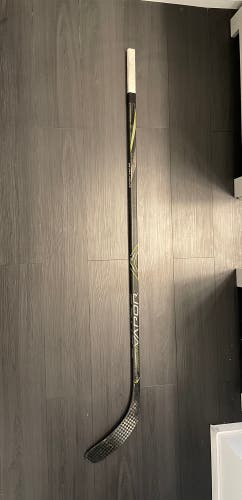 Used Senior Bauer Left Hand Vapor 2x Hockey Stick P88